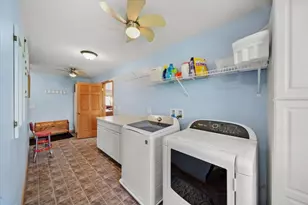 2 Division St, Bristol, IL 60512 - Photo 27