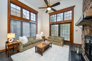 2009 Mackenzie Pl, Wheaton, IL 60187 - Photo 17