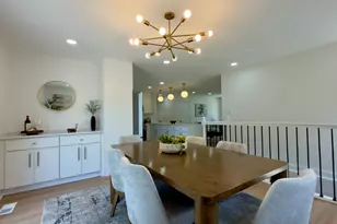8766 S 83rd Ct, Hickory Hills, IL 60457 - Photo 11