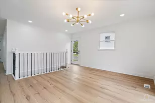 8766 S 83rd Ct, Hickory Hills, IL 60457 - Photo 17