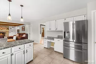 27W343 Churchill Rd, Winfield, IL 60190 - Photo 9