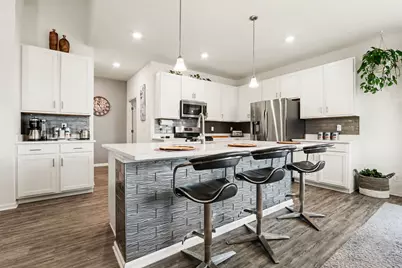 2077 Hearthstone Avenue, Yorkville, IL 60560 - Photo 5