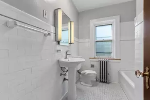 816 Mulford St, Evanston, IL 60202 - Photo 11