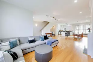 4010 N Clark St, Chicago, IL 60613 - Photo 17