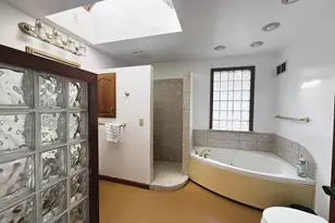 609 Moss Pl, Dixon, IL 61021 - Photo 11