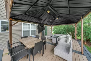 1165 Blackburn Dr, Grayslake, IL 60030 - Photo 19