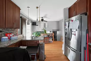 540 N Michigan Ave, Villa Park, IL 60181 - Photo 17