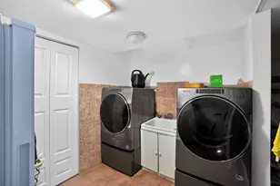 540 N Michigan Ave, Villa Park, IL 60181 - Photo 21