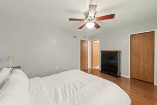 322 Hickory Oaks Dr, Bolingbrook, IL 60490 - Photo 13