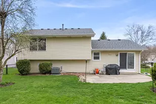 322 Hickory Oaks Dr, Bolingbrook, IL 60490 - Photo 19