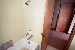 10209 S Vernon Ave, Chicago, IL 60628 - Photo 15