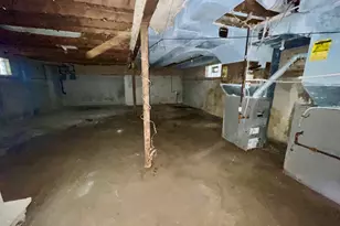 10209 S Vernon Ave, Chicago, IL 60628 - Photo 19