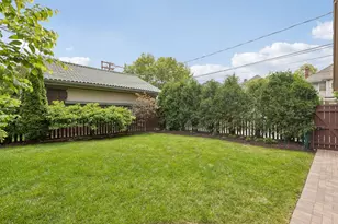 639 S Elmwood Ave, Oak Park, IL 60304 - Photo 57