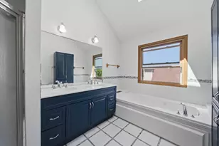 638 Anne Ct, Bolingbrook, IL 60440 - Photo 21