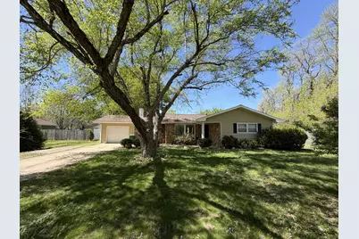 2100 Ironwood Lane, Charleston, IL 61920 - Photo 1