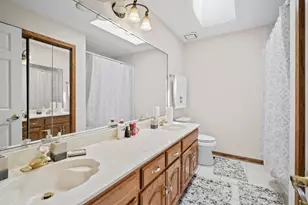 1542 Wood Creek Trail, Bartlett, IL 60103 - Photo 13