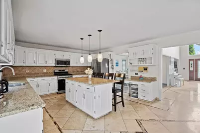 1542 Woodcreek Trail, Bartlett, IL 60103 - Photo 9