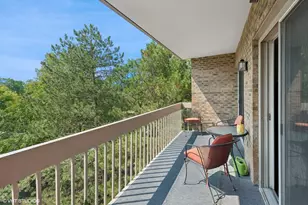 [Address not provided], Northbrook, IL 60062 - Photo 13