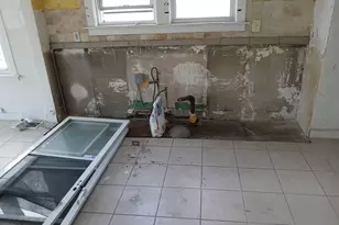 7614 S Dante Ave, Chicago, IL 60619 - Photo 7