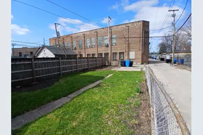 7614 S Dante Avenue, Chicago, IL 60619 - Photo 3