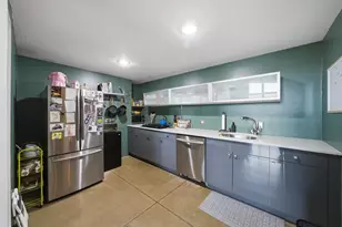 407 N Elizabeth St, Chicago, IL 60642 - Photo 9