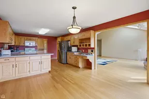 9307 Loch Glen Dr, Lakewood, IL 60014 - Photo 5