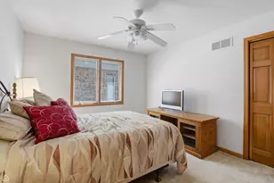 9307 Loch Glen Dr, Lakewood, IL 60014 - Photo 19