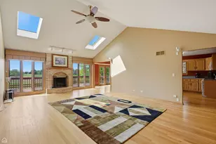 9307 Loch Glen Dr, Lakewood, IL 60014 - Photo 11