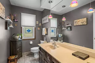 4328 Phyllis Dr, Northbrook, IL 60062 - Photo 11