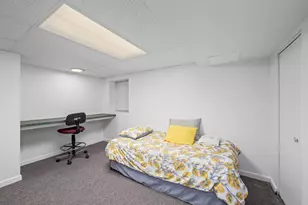 4328 Phyllis Dr, Northbrook, IL 60062 - Photo 25