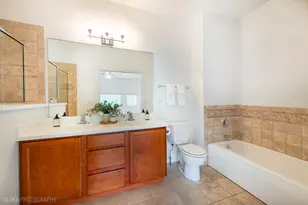 147 River Walk Ct, Elgin, IL 60120 - Photo 35