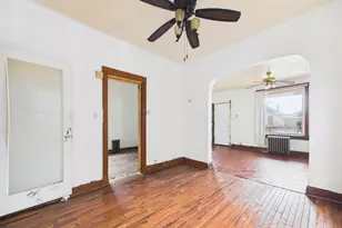 827 E 87th Pl, Chicago, IL 60619 - Photo 7