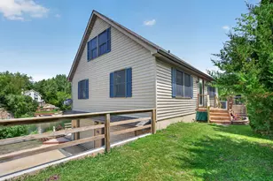 250 Fossil Point Ct, Wilmington, IL 60481 - Photo 7