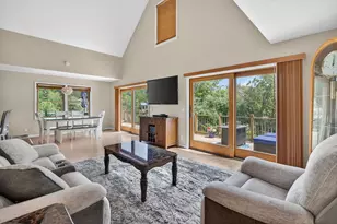 250 Fossil Point Ct, Wilmington, IL 60481 - Photo 11