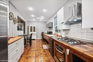 2404 Ridge Ave, Evanston, IL 60201 - Photo 7