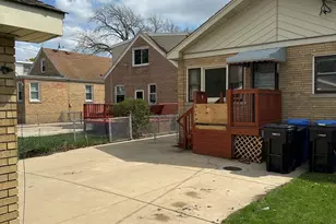 5636 W Sunnyside Ave, Chicago, IL 60630 - Photo 31
