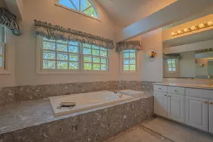 11256 W Alexandria Ln, Westchester, IL 60154 - Photo 13