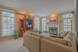 11256 W Alexandria Ln, Westchester, IL 60154 - Photo 7