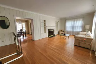 5020 Pratt Ave, Skokie, IL 60076 - Photo 5