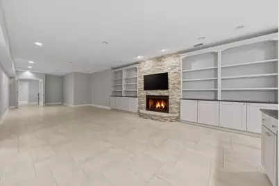 11361 W Plainfield Road, Indian Head Park, IL 60525 - Photo 45