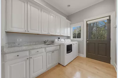 11361 W Plainfield Road, Indian Head Park, IL 60525 - Photo 49