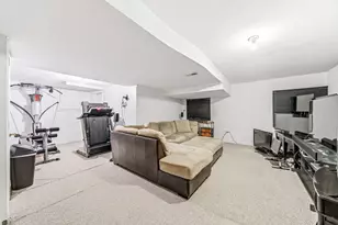 275 Farmhill Dr, Algonquin, IL 60102 - Photo 25