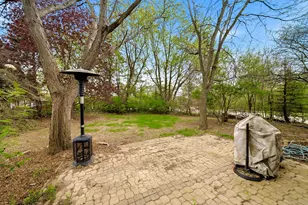 275 Farmhill Dr, Algonquin, IL 60102 - Photo 3