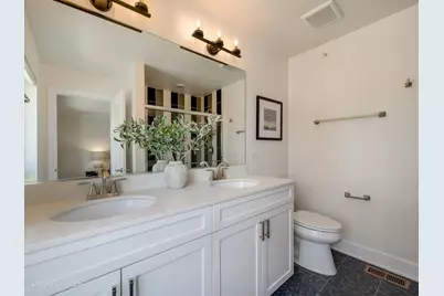 37 S Chestnut Avenue, Arlington Heights, IL 60005 - Photo 15