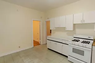 953 N Hoyne Ave, Chicago, IL 60622 - Photo 3