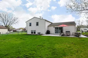 1112 N Old Bridge Rd, Palatine, IL 60067 - Photo 27