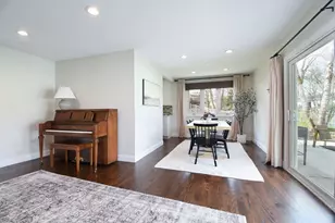 1112 N Old Bridge Rd, Palatine, IL 60067 - Photo 7