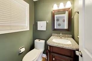 1422 Welland Ct, Roselle, IL 60172 - Photo 11