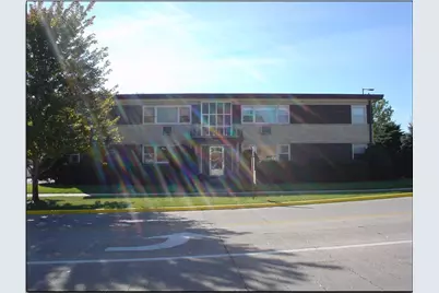 10351 Canterbury Street #2E, Westchester, IL 60154 - Photo 1