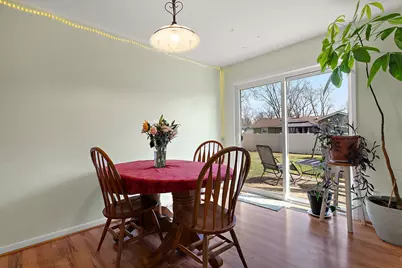 251 Clearmont Drive, Elk Grove Village, IL 60007 - Photo 7